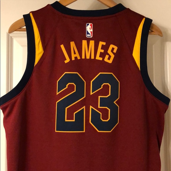 Lebron James Cleveland Cavaliers NBA Youth Jersey - Picture 2 of 2